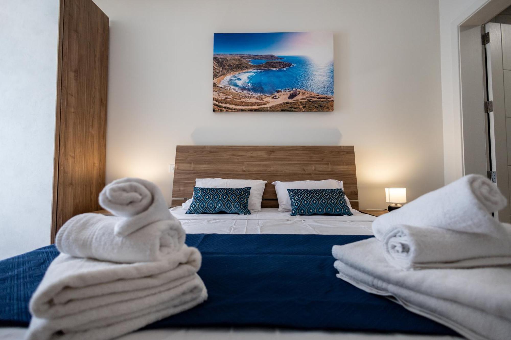 Mellieha Apartment With A View Екстериор снимка